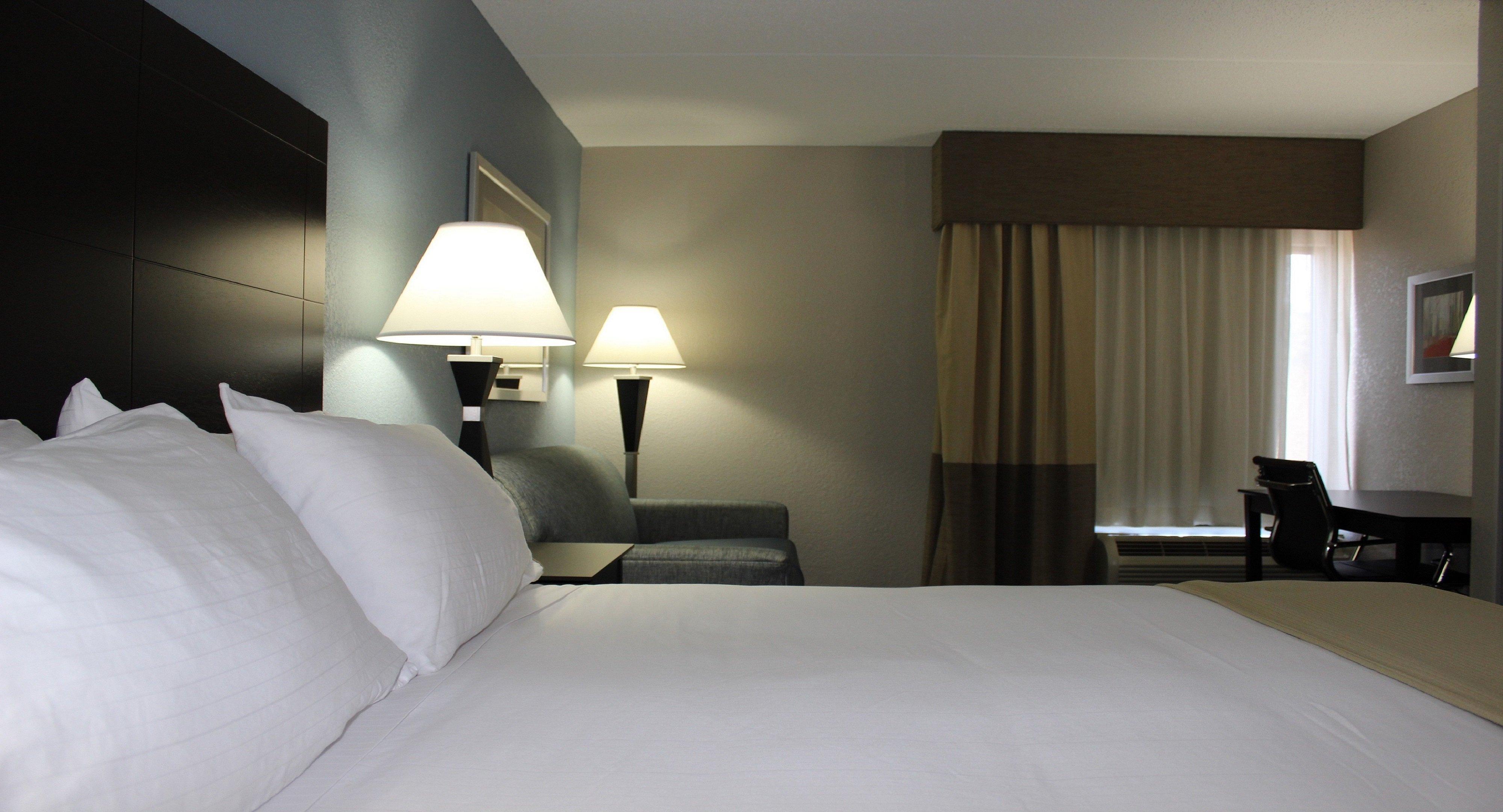 Holiday Inn Express Forsyth By Ihg Exterior foto