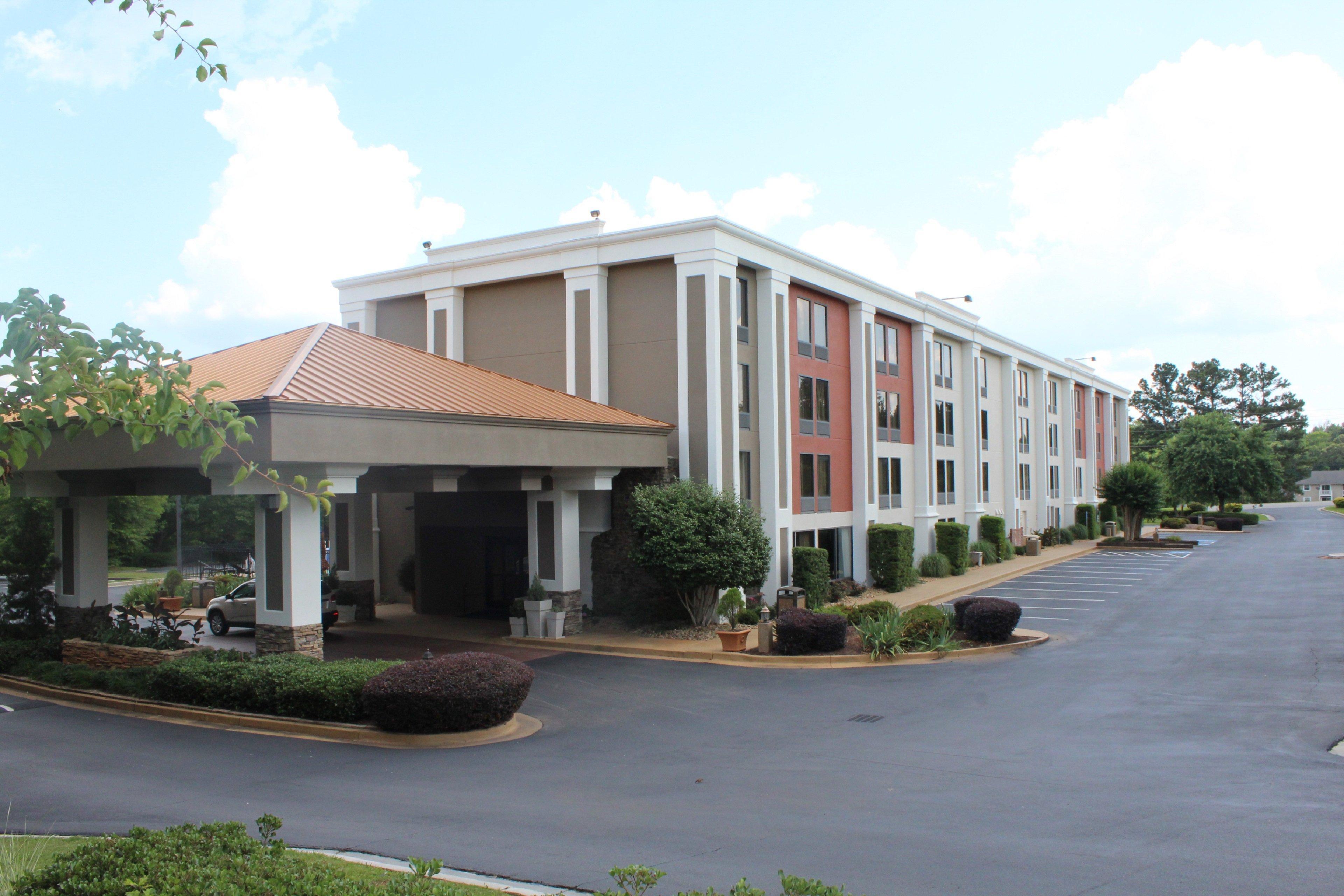 Holiday Inn Express Forsyth By Ihg Exterior foto