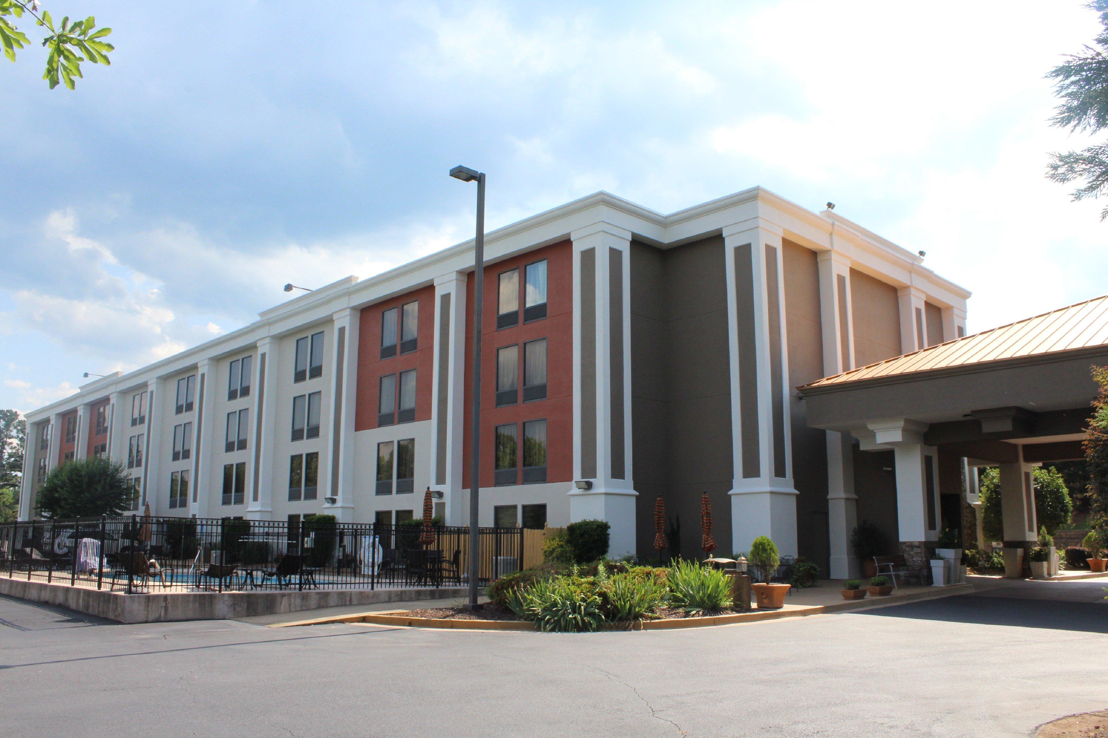 Holiday Inn Express Forsyth By Ihg Exterior foto