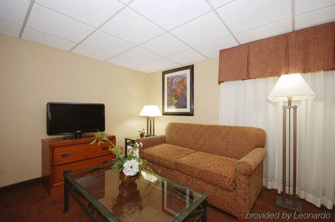 Holiday Inn Express Forsyth By Ihg Habitación foto