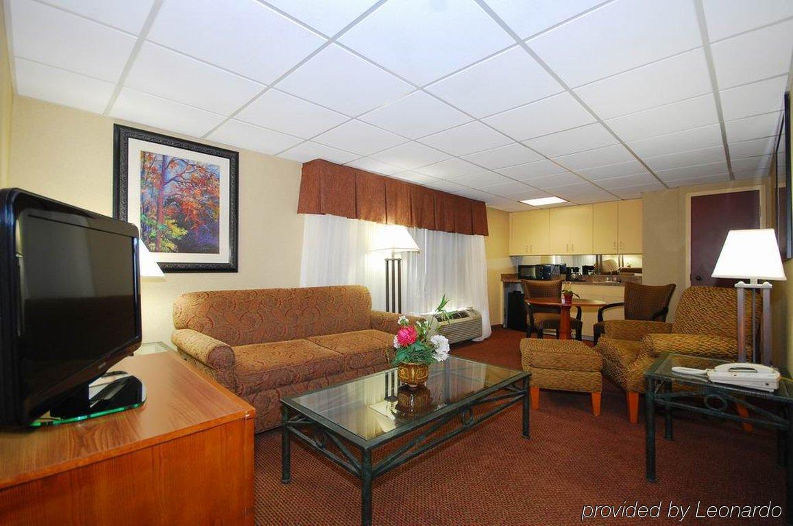 Holiday Inn Express Forsyth By Ihg Habitación foto