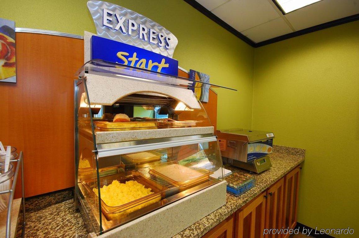 Holiday Inn Express Forsyth By Ihg Restaurante foto