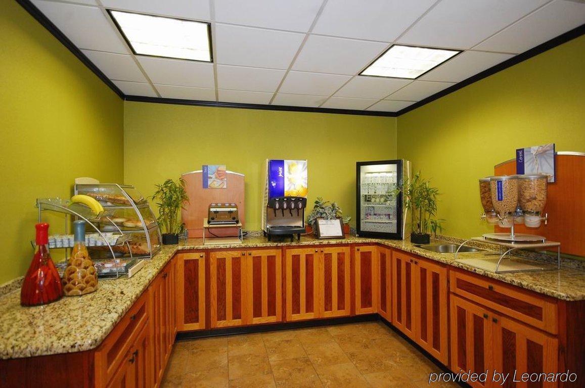Holiday Inn Express Forsyth By Ihg Restaurante foto
