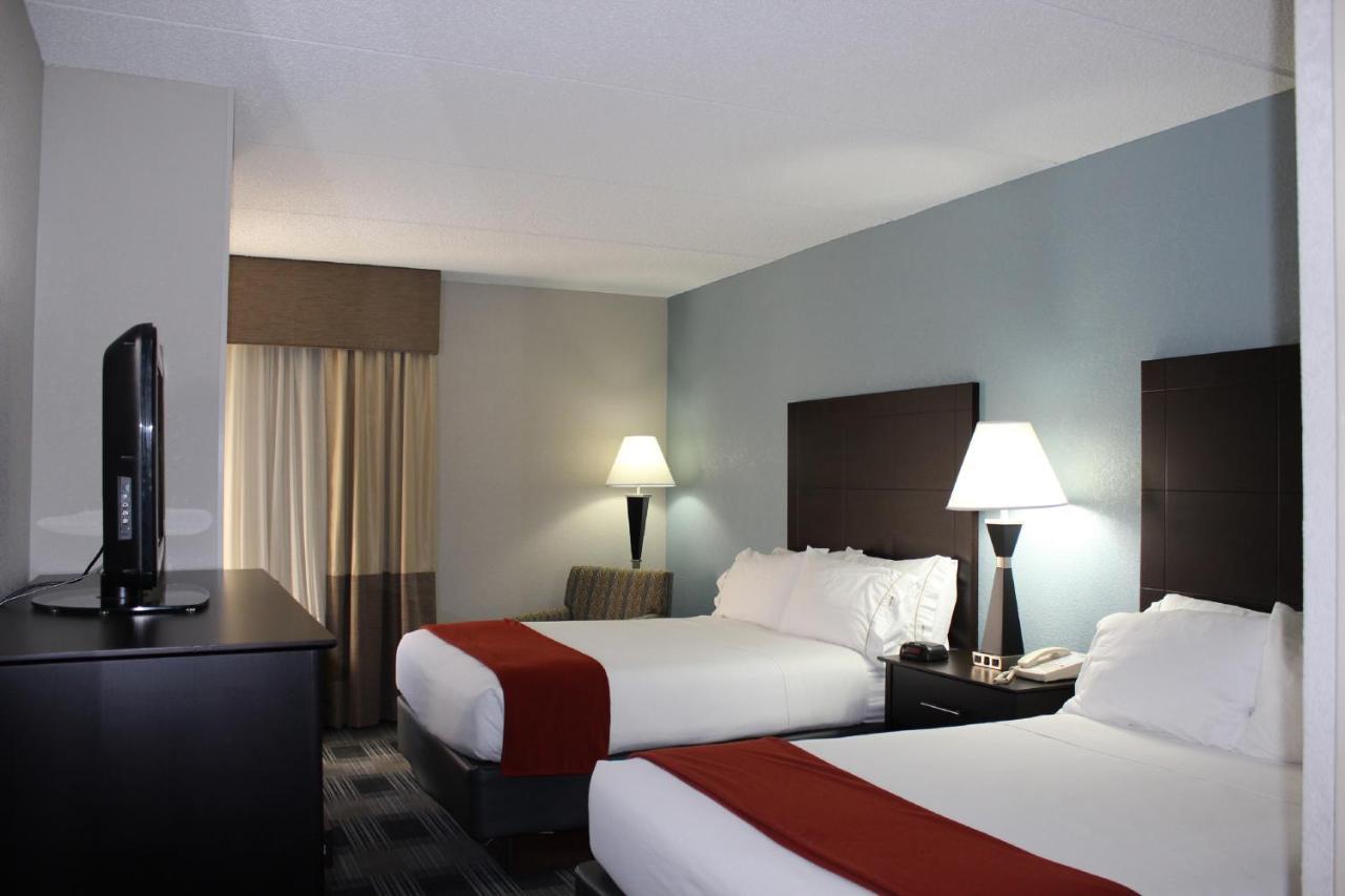 Holiday Inn Express Forsyth By Ihg Exterior foto
